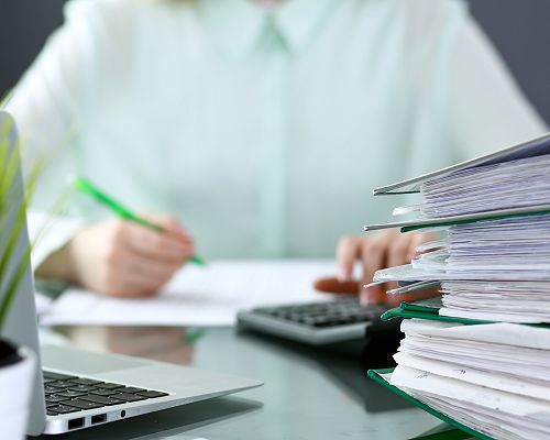 Grafika W zakres usług doradztwa podatkowego wchodzi: